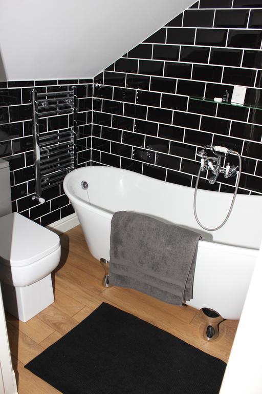 Fifty One And A Half Boutique B&B Clitheroe Exterior photo