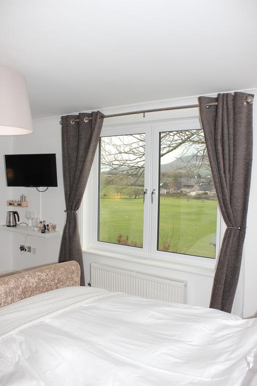Fifty One And A Half Boutique B&B Clitheroe Exterior photo