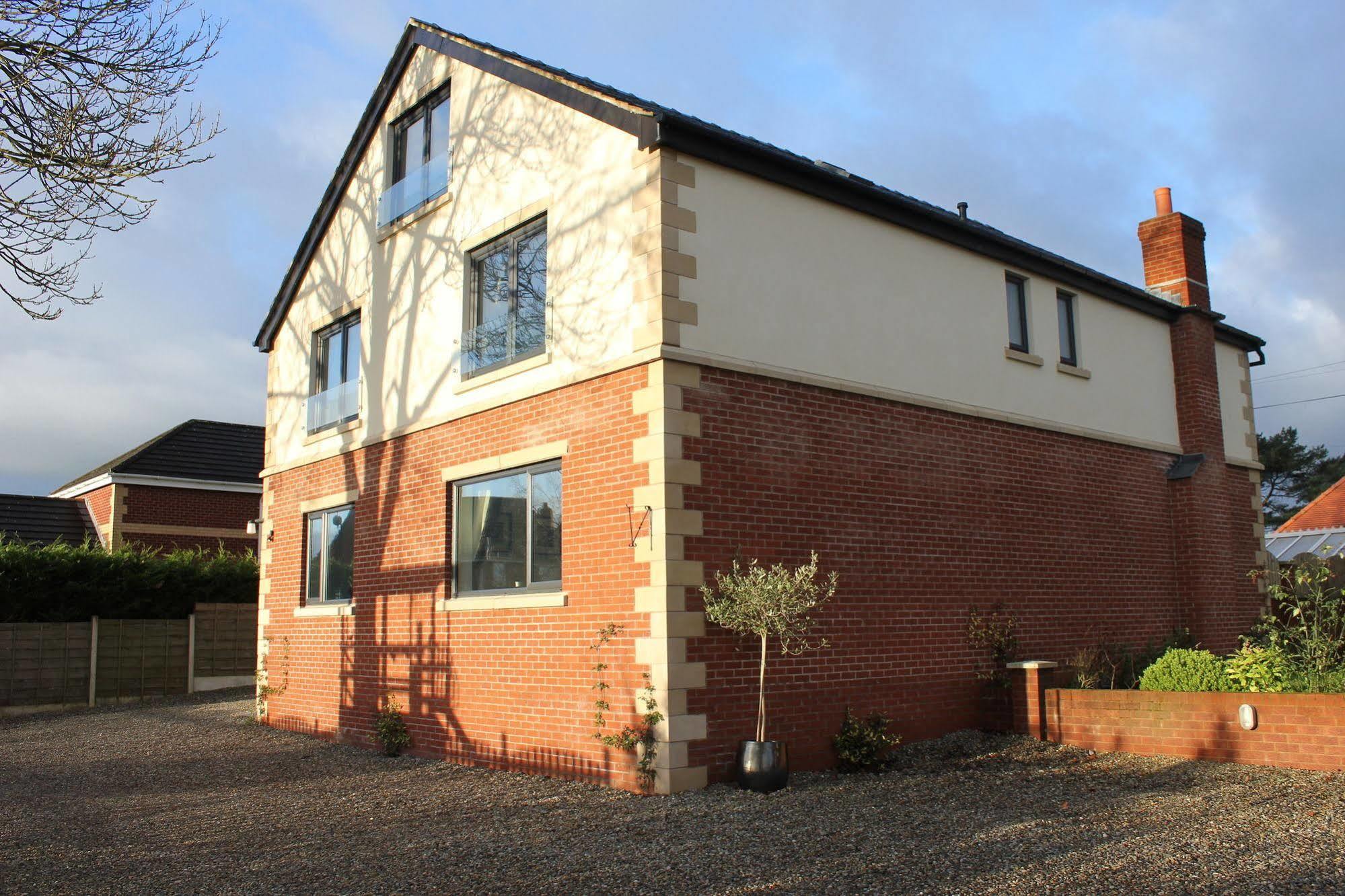 Fifty One And A Half Boutique B&B Clitheroe Exterior photo